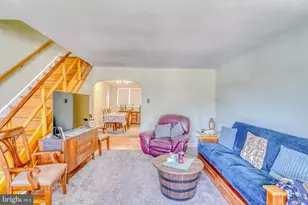 9014 Wesleyan Rd, Philadelphia, PA 19136 - Photo 7