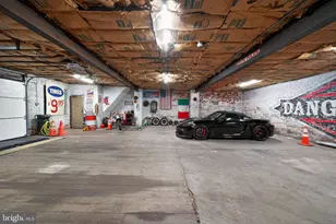 1862 Sepviva St, Philadelphia, PA 19125 - Photo 3