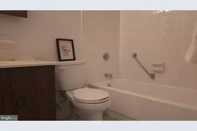 1420 Locust Street #9N, Philadelphia, PA 19102 - Photo 17