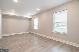 421 N 39th St, Philadelphia, PA 19104 - Photo 25