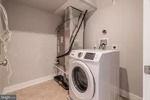 421 N 39th St, Philadelphia, PA 19104 - Photo 11