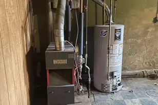 2117 Anchor St, Philadelphia, PA 19124 - Photo 11