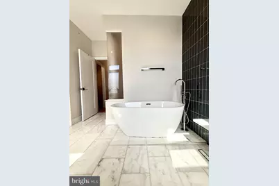 2023 Kimball Street, Philadelphia, PA 19146 - Photo 23