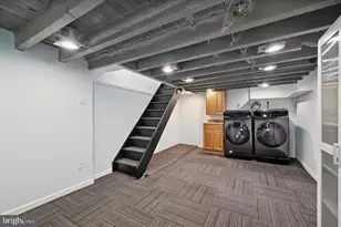 1039 W Russell St, Philadelphia, PA 19140 - Photo 13