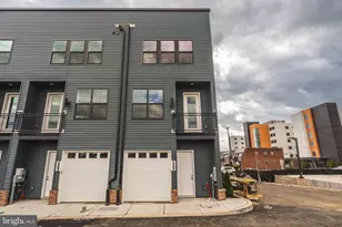 2719 Lorraine Ct, Philadelphia, PA 19131 - Photo 13