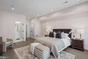 2106 Spring St, Philadelphia, PA 19103 - Photo 41