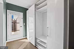 2106 Spring St, Philadelphia, PA 19103 - Photo 57