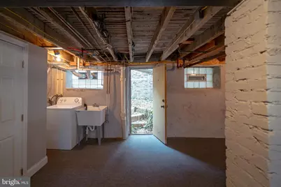 910 E Stafford Street, Philadelphia, PA 19138 - Photo 39