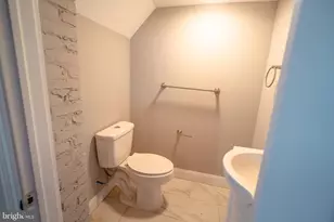 910 E Stafford St, Philadelphia, PA 19138 - Photo 37