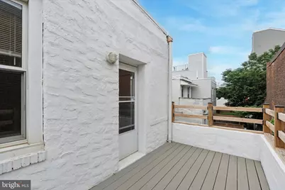 1639 S 19th Street, Philadelphia, PA 19145 - Photo 17