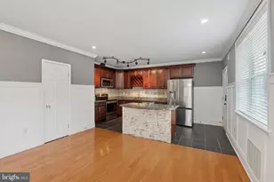 1639 S 19th St, Philadelphia, PA 19145 - Photo 9