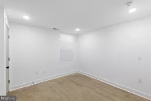 2219 N 5th St, Philadelphia, PA 19133 - Photo 9