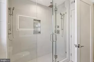 2441 S Clarion St, Philadelphia, PA 19148 - Photo 37