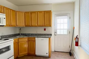 2528 Poplar St, Philadelphia, PA 19130 - Photo 3