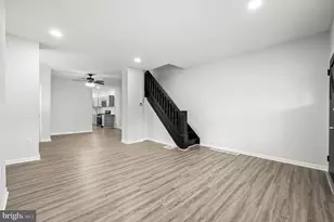 6629 Hegerman St, Philadelphia, PA 19135 - Photo 9