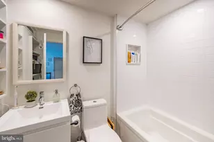 152 W Laurel St, Philadelphia, PA 19123 - Photo 7