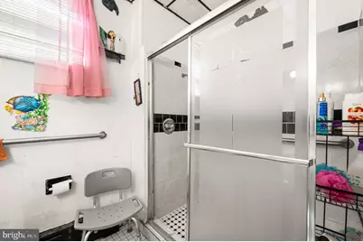 1209 S 15th Street, Philadelphia, PA 19146 - Photo 29