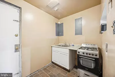 2045 W Toronto Street, Philadelphia, PA 19132 - Photo 7