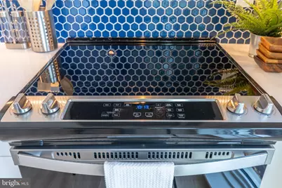 1131 N Front Street #302, Philadelphia, PA 19123 - Photo 13