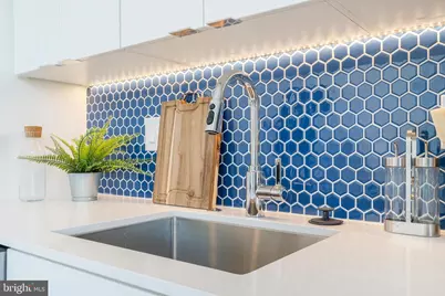 1131 N Front Street #302, Philadelphia, PA 19123 - Photo 9