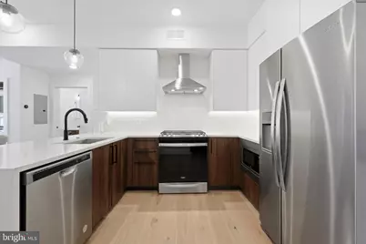 1723 Francis Street #3F, Philadelphia, PA 19130 - Photo 7