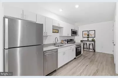 915 N Broad Street #304, Philadelphia, PA 19123 - Photo 5