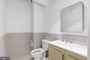 915 N Broad St, Philadelphia, PA 19123 - Photo 37