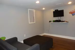 310 Ripka St, Philadelphia, PA 19128 - Photo 13