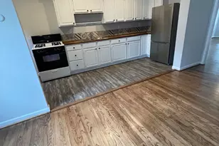 310 Ripka St, Philadelphia, PA 19128 - Photo 9