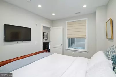 1910 Spring Garden Street #2, Philadelphia, PA 19130 - Photo 17