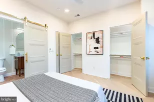 814 Mountain St, Philadelphia, PA 19148 - Photo 21