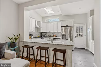 2944 Ogden Street, Philadelphia, PA 19130 - Photo 3