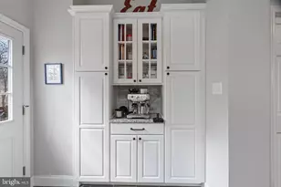 2944 Ogden St, Philadelphia, PA 19130 - Photo 13