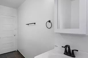 6461 Morris Park Rd, Philadelphia, PA 19151 - Photo 23