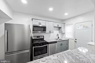 6461 Morris Park Rd, Philadelphia, PA 19151 - Photo 11