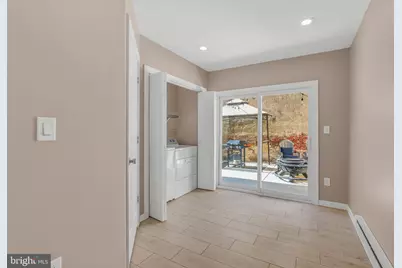 2658 Martha Street, Philadelphia, PA 19125 - Photo 9