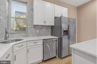 2658 Martha Street, Philadelphia, PA 19125 - Photo 9