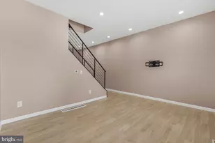 2658 Martha St, Philadelphia, PA 19125 - Photo 5