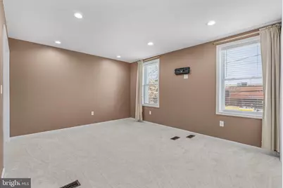 2658 Martha Street, Philadelphia, PA 19125 - Photo 15