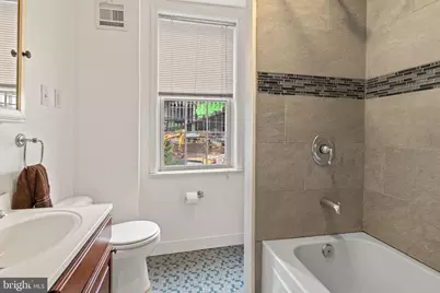 2714 South Street, Philadelphia, PA 19146 - Photo 13