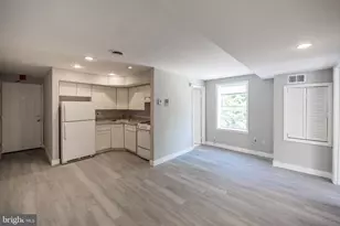 734 S 9th St, Philadelphia, PA 19147 - Photo 1