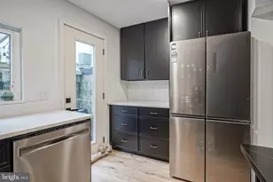 732 Salter St, Philadelphia, PA 19147 - Photo 9