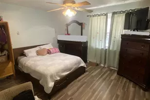 2155 Fanshawe St, Philadelphia, PA 19149 - Photo 5