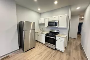 1211 W Hilton St, Philadelphia, PA 19140 - Photo 5