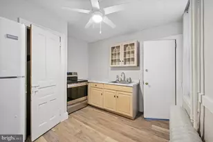 1313 E Rittenhouse St, Philadelphia, PA 19138 - Photo 7