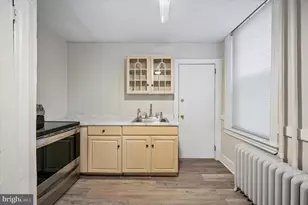 1313 E Rittenhouse St, Philadelphia, PA 19138 - Photo 9