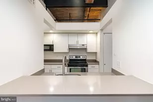 303 Vine St, Philadelphia, PA 19106 - Photo 5