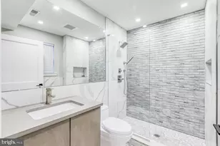 2026 Spring Garden St, Philadelphia, PA 19130 - Photo 3