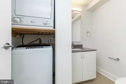 303 Vine Street #512, Philadelphia, PA 19106 - Photo 7