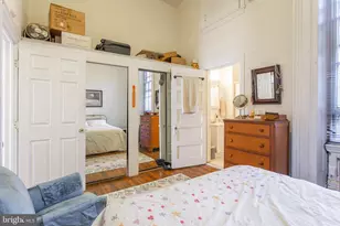 1817 Pine St, Philadelphia, PA 19103 - Photo 17